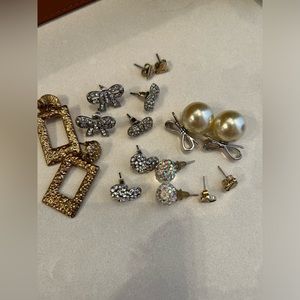 Assorted earrings